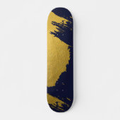 Faux Gold Brushstrokes met Navy Blue Background Persoonlijk Skateboard (Voorkant)