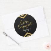Faux Gold Chevron We zijn een Verloving Ronde Sticker (Envelop)