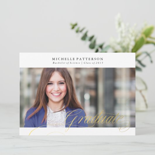 Faux Gold Foil Elegant Afstuderen Aankondiging (Staand voorkant)