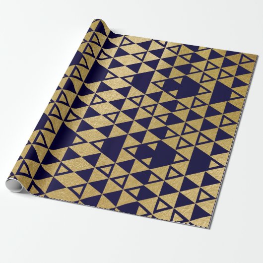 Faux Gold Foil Geometric Triangle Patroon Cadeaupapier (Uitgerold)