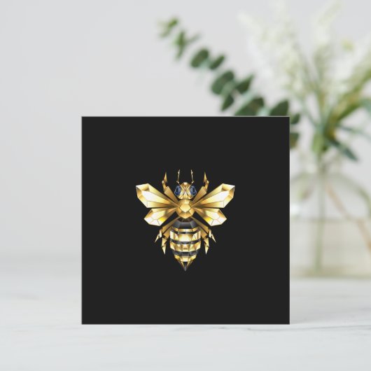 Faux Gold Foil Logo Bee Polygonaal op Zwart Kaart (Staand voorkant)