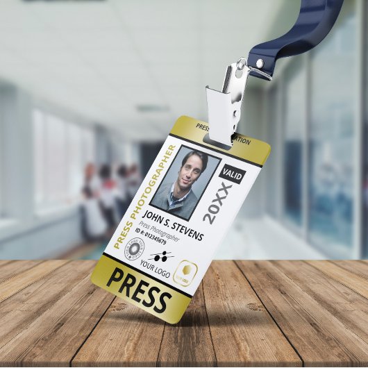 Faux Gold Foto & Drie Logo Press ID Badge