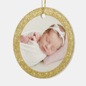 Faux Gold Glitter Baby's eerste kerstfoto Keramisch Ornament (Links)