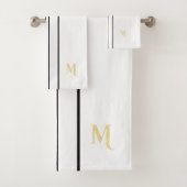 Faux Gold Monogrammed Black Racing Stripes Wit Bad Handdoek (Insitu)