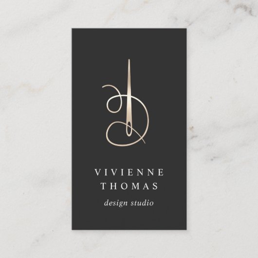 Faux Gold Nedle & Thread | Seamstress of Tailor Visitekaartje (Voorkant)