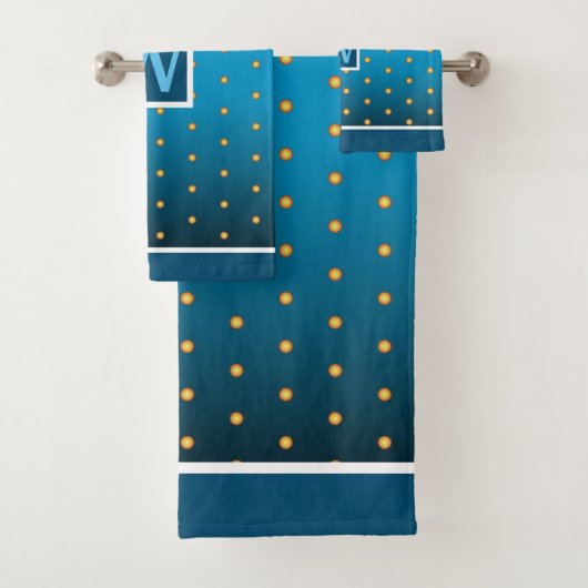 Faux Gold Polka Dots on Blue Gradient Bad Handdoek (Insitu)