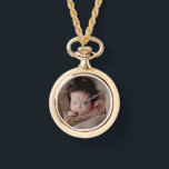 Faux Gold Romeinse cijfers & aangepaste foto Horloge<br><div class="desc">Charmant horloge met een overlay van goudkleurige Romeinse cijfers waaraan je je eigen foto kunt toevoegen.</div>