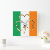 Faux Gold Shamrock Clover Irish Flag Vierkante Klok (Huis)