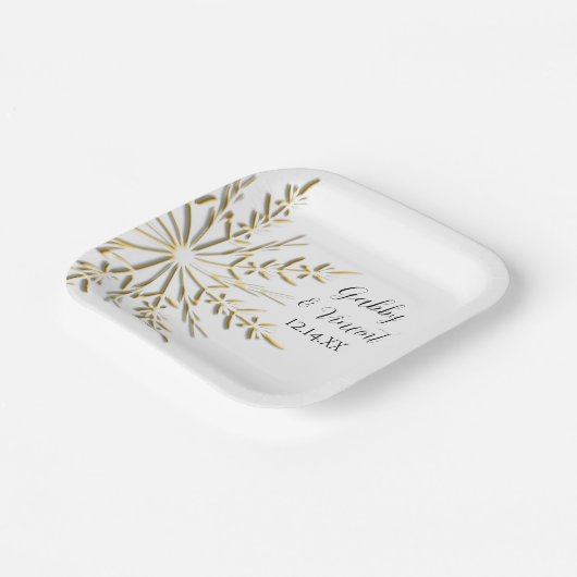 Faux Gold Snowflake Winter Wedding Papieren Bordje (Gebogen)