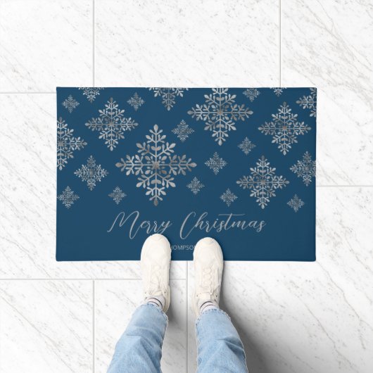 Faux Grey Folie Snowflakes op blauw (geen echte Fo Deurmat (Binnen)