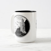 Faux Hawaii State Quarter Tweekleurige Koffiemok (Voorkant links)