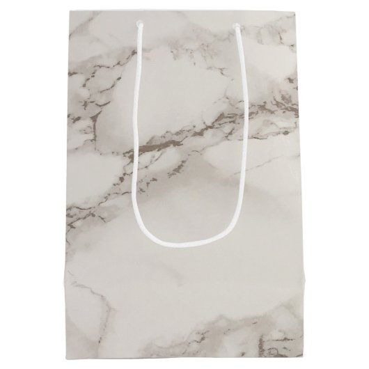 Faux Marble Alabaster Taupe Tan Custom Birthday Medium Cadeauzakje (Achterkant)