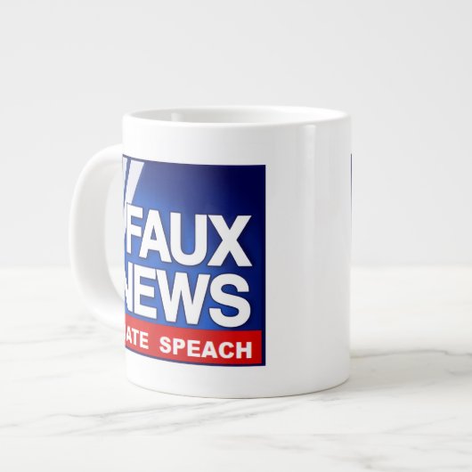 Faux News Grote Koffiekop (Links)