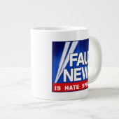 Faux News Grote Koffiekop (Voorkant rechts)