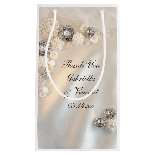 Faux Pearl en Diamond Buttonnen Weddenschap Klein Cadeauzakje (Voorkant)