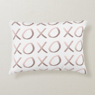 faux roos gold typografie - hugs en kisses xoxo decoratief kussen