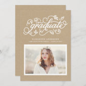 Faux Script Kraft Paper Rustic Script Afstuderen Aankondiging (Voorkant / Achterkant)