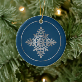 Faux Silver Foil Snowflake on Blue (geen echte Fol Keramisch Ornament