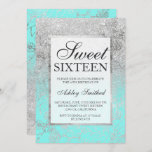 Faux Silver Glitter blauwgroen florenkooi Sweet 16 Kaart<br><div class="desc">Een modern,   en elegant faux zilveren glitter floral doubre met blauwgroen oceaankleurblok Sweet 16 verjaardagsfeestuitnodiging met een zilverkleurig ombre-patroon op een blauwgroen achtergrond met elegant zilveren lijst Perfect voor een prinses Sweet-zestien.</div>