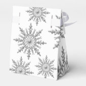 Faux Silver Snowflakes Winter Weddenschap Bedankdoosjes (Achterkant)