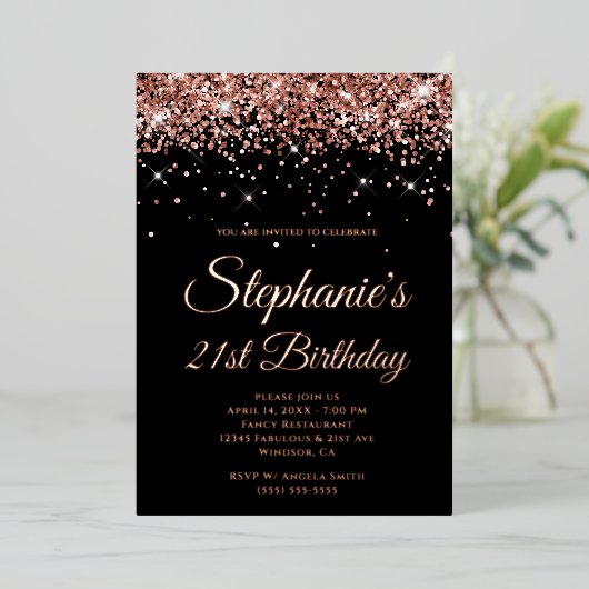 Faux Sparkly Roos Gold Glitter Black 21st Birthday Folie Uitnodiging (Staand Voorkant)