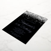 Faux Sparkly Silver Glitter Black 30th Birthday Folie Uitnodiging (Gedraaid)