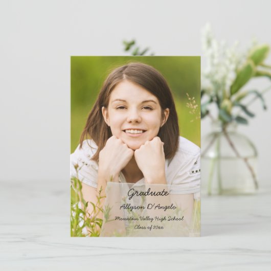 Faux Vellum Overlay Foto Afstuderen Aankondiging (Staand voorkant)