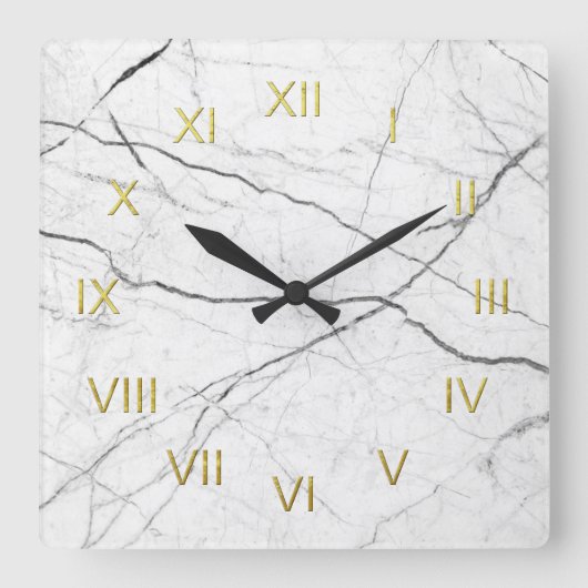 Faux White Marble Black met Gold Numerals Vierkante Klok (Voorkant)