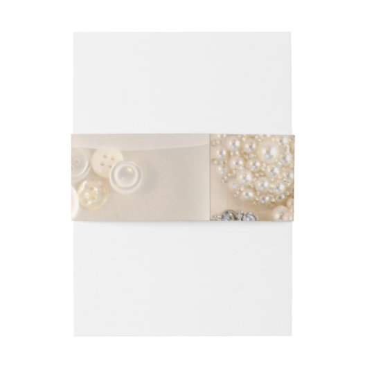 Faux White Pearl and Diamond Buttonnen Wedding Uitnodigingen Wikkel (Achterkant Voorbeeld)
