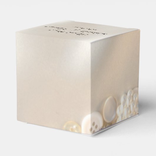 Faux White Pearls and Diamond Buttonnen Wedding Bedankdoosjes (Achterkant)