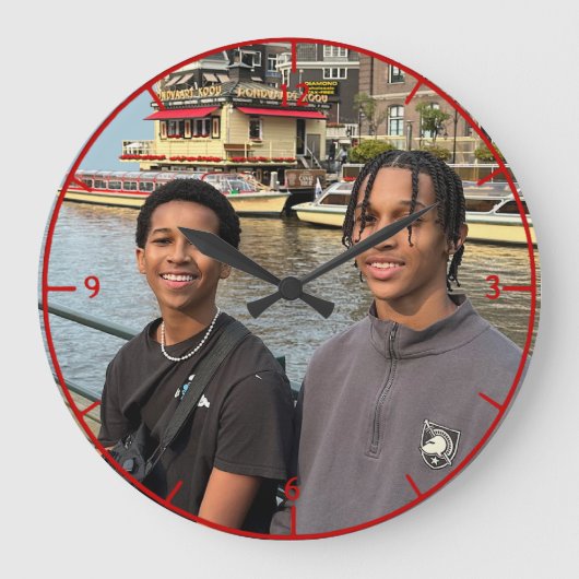 'Fave People' O' Clock Muurklok Grote Klok (Voorkant)