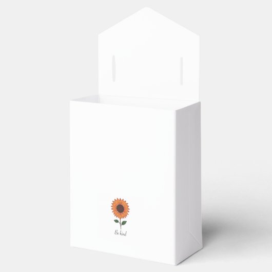 Favor Box From kindness bloom Bedankdoosjes (Geopend)