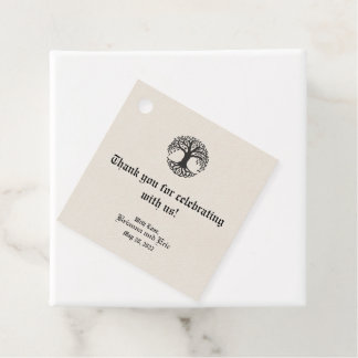 Favor-tag met levensboom en monogram bedankjes labels