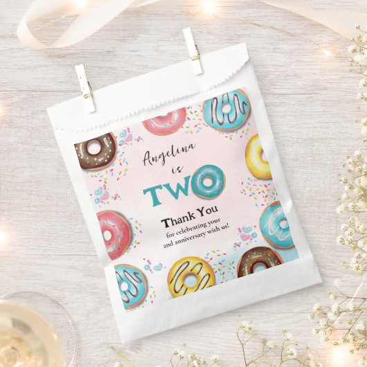 Favoriete tassen voor 2e verjaardag. bedankzakje (Geknipt)