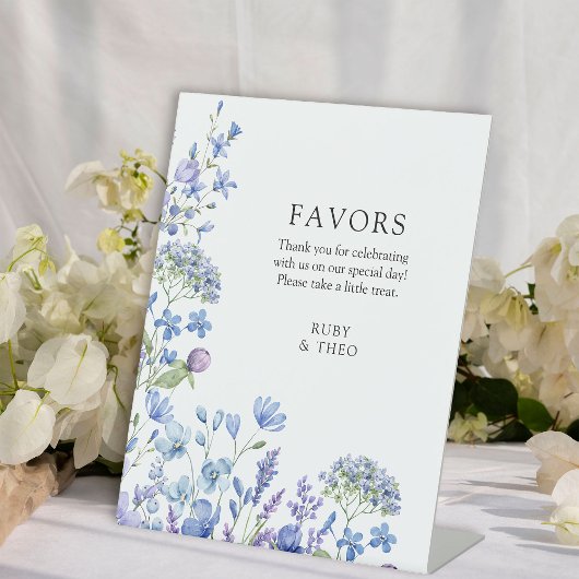 Favorieten Wildflower Periwinkle Floral Wedding Reclamebord Met Voetstuk