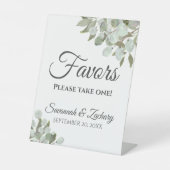 Favors Neem een eucalyptus & groen bruiloft Reclamebord Met Voetstuk (Voorkant)