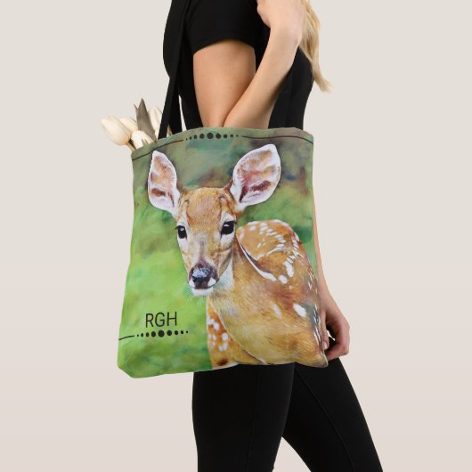 Fawn Baby Deer Artwork Monogram Tote Bag (Dichtbij)