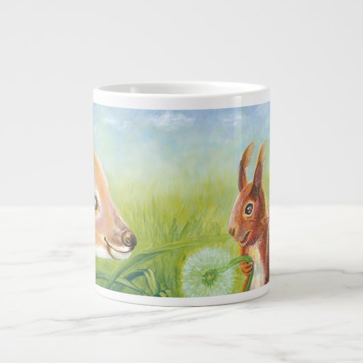 Fawn in het gras en de eekhoorn grote koffiekop (Voorkant)