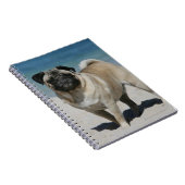 Fawn Pug bij Beach Notitieboek (Rechterzijde)
