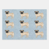 Fawn Pug Mops Hondenras ontwerppatroon op blauw Inpakpapier Vel (Voorkant)