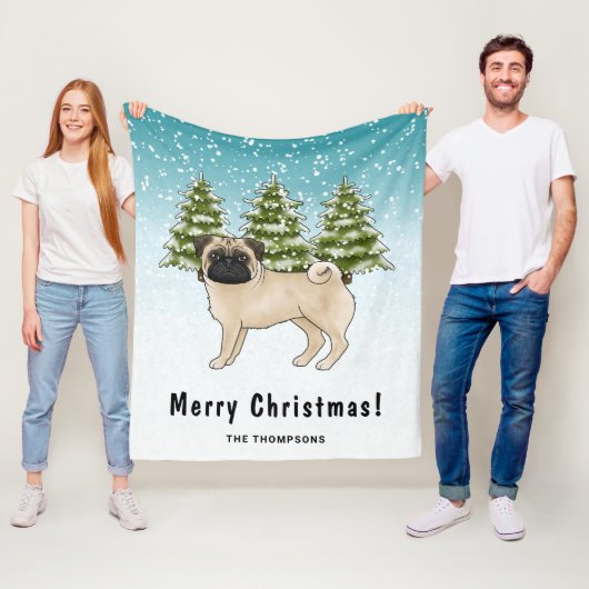 Fawn Pug Schattige Cartoon Dog Snowy Winter Forest Fleece Deken (In situ)