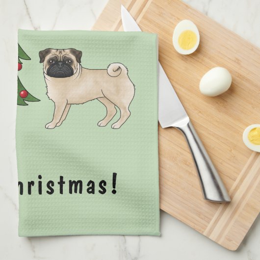 Fawn Pug Schattigee cartoon hond met een kerstboom Theedoek (Quarter Fold)