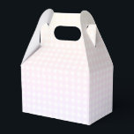 Faye en Lauren Ipanema Gingham Bedankdoosjes<br><div class="desc">Introductie van onze charmante gingham-ontworpen gunstboxen, de perfecte manier om dankbaarheid uit te drukken voor uw bruiloft, verjaardag of zakelijke evenementengasten. Deze aangepaste gunstboxen zorgen ervoor dat uw gasten zich speciaal voelen en een blijvende indruk achterlaten. Elke gunst doos biedt afmetingen van 4 inch in de breedte, 2, 5 inch...</div>