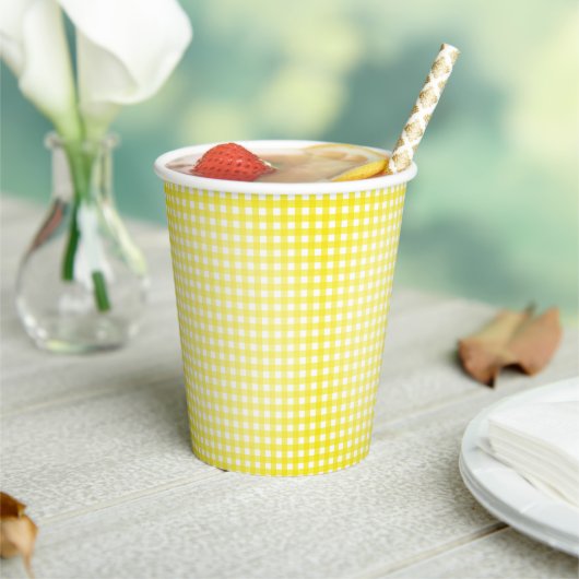 Faye Yellow Gingham Paper Cups Papieren Bekers (Insitu)
