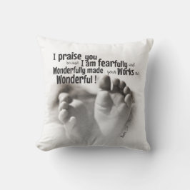 Fearful and wonderbaarlijk gemaakt kussen