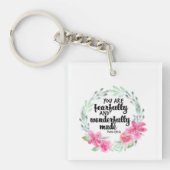 Fearful and wonderbaarlijk gemaakt sleutelhanger (Voorkant)