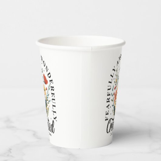 Fearful en Wonderful Made Papieren Bekers (Rechts)