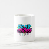 Fearless Graffiti T-shirt - Kleurrijke Spray Paint Koffiemok (Center)