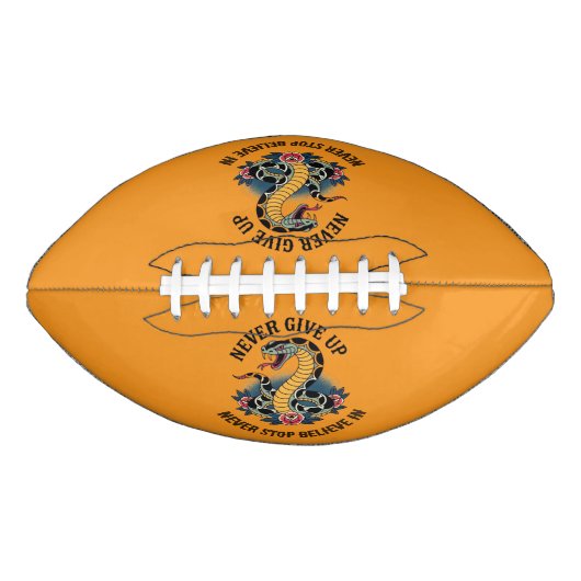 Fearless Spirit: Bold Snake en Rozen artwork American Football (Voorkant)