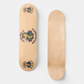 Fearless Spirit: Bold Snake en Rozen artwork Persoonlijk Skateboard (Voorkant)